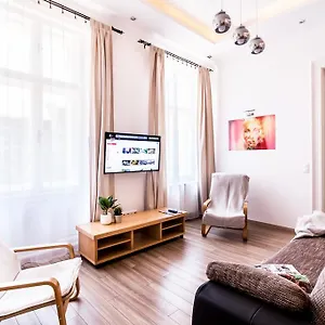 Apartment Bpr D8 Premier, Budapest